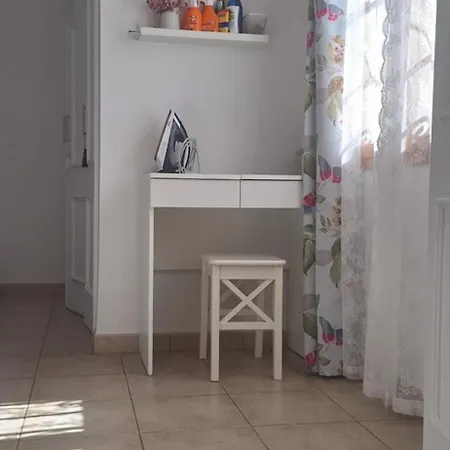 Familiar Con Piscina Con Wi Fi En Cristianos *